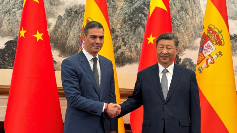 En plena guerra comercial, Pedro Sánchez busca en China y Vietnam más mercado para España