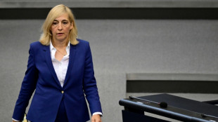 Gesundheitsministerin Warken stellt Kommission zur Stabilisierung der GKV vor