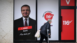 Le Kosovo vote pour tenter de sortir d'un an de blocage politique