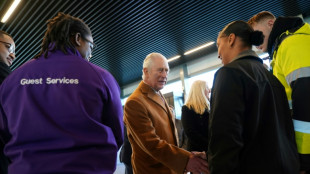 Junger Brite nach Eierwurf auf K&ouml;nig Charles III. zu Geldstrafe verurteilt