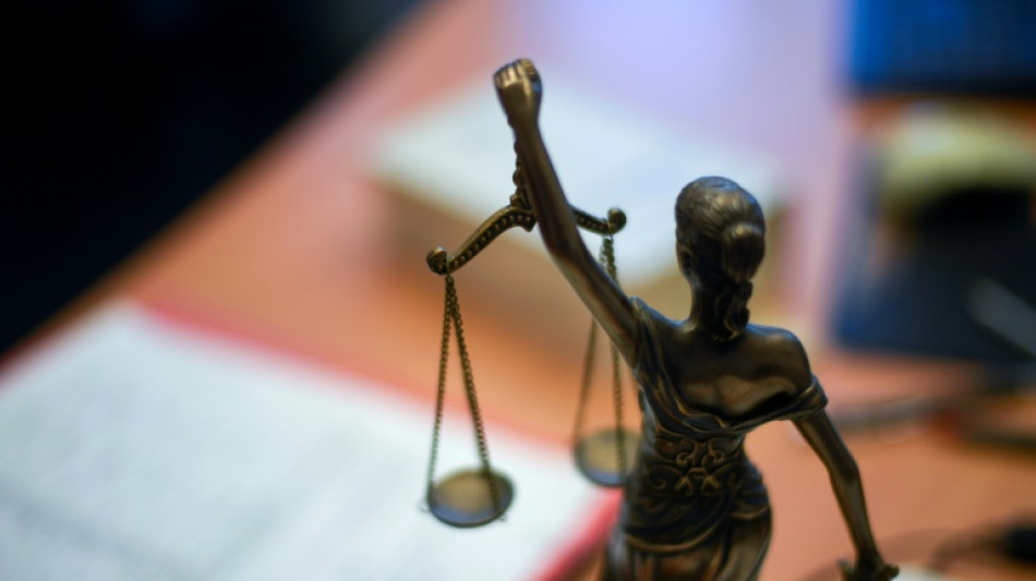 Erneut Bew&auml;hrungsstrafe in Fall von t&ouml;dlich von Podest gest&uuml;rztem Mann in Hessen