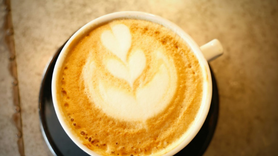 Matcha latte contre caf&eacute; cr&egrave;me: le boom des "coffee shops" en France