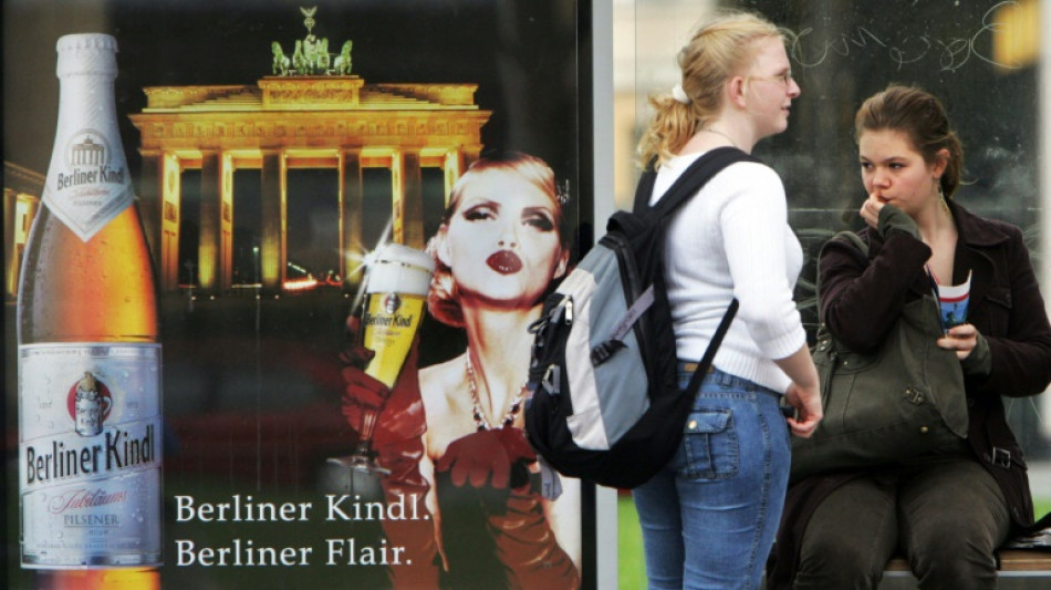 Umfrage: Gro&szlig;e Mehrheit f&uuml;r Warnhinweise bei Alkoholwerbung 