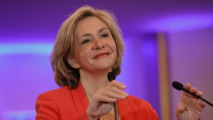 Pr&eacute;sidentielle: ralliements et guerre des nerfs &agrave; droite
