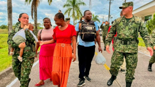 El ej&eacute;rcito colombiano libera a 39 personas secuestradas por el ELN y 2 militares mueren