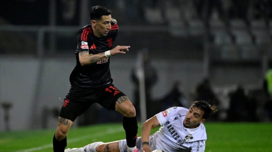 Sporting e Benfica vencem na rodada e seguem no topo do Campeonato Português