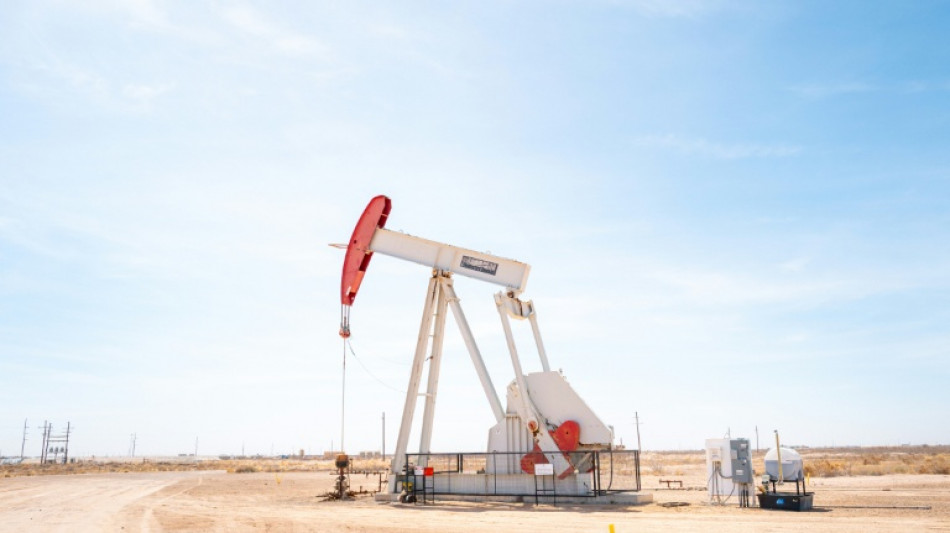 Oil prices slide, European stocks rebound on Trump's Iran remarks