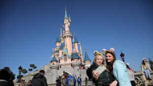 Disney investirà un miliardo in OpenAI, concede in licenza i suoi personaggi