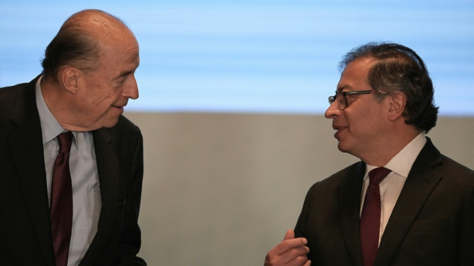 Excanciller de Colombia asegura que Petro sufre de "drogadicción"