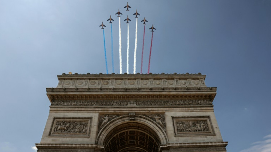 D&eacute;fil&eacute; du 14-Juillet: neuf minutes pour un ballet a&eacute;rien millim&eacute;tr&eacute;
