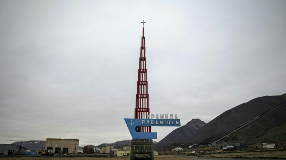 Pyramiden, cit&eacute; abandonn&eacute;e et pr&eacute;sence russe dans l'Arctique norv&eacute;gien