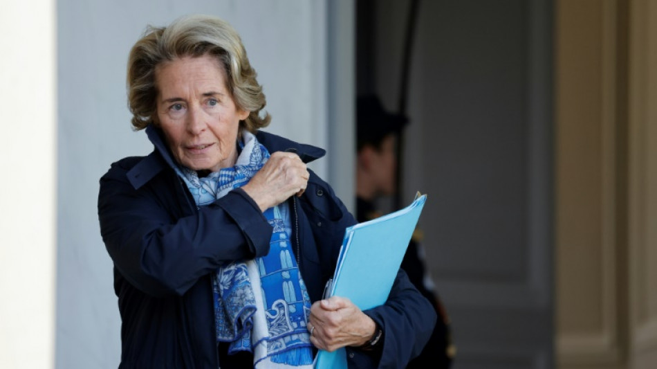 D&eacute;claration de patrimoine contest&eacute;e: Caroline Cayeux quitte le gouvernement