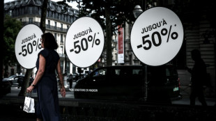 Soleil et "bonnes affaires" pour le lancement des soldes d'&eacute;t&eacute;