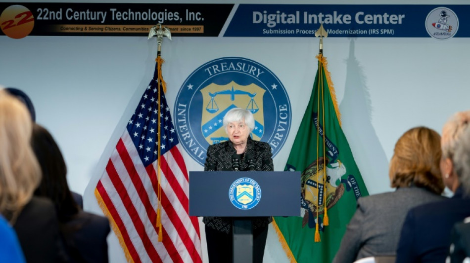 Fitch defende rebaixamento da nota da d&iacute;vida dos EUA