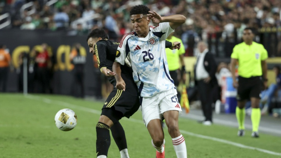 Keylor Navas se luce en el 0-0 de Costa Rica ante M&eacute;xico en el cierre del Grupo A de la Copa Oro