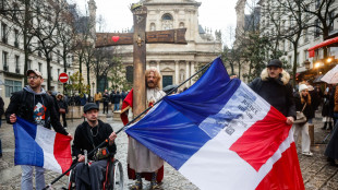 Salgono a 11 i fermi per la morte di Quentin Deranque a Lione