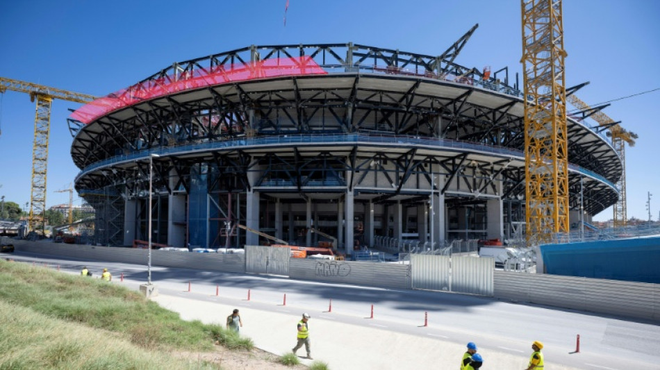 Barcelona adia retorno ao Camp Nou mais uma vez e receber&aacute; Valencia em est&aacute;dio para 6 mil pessoas