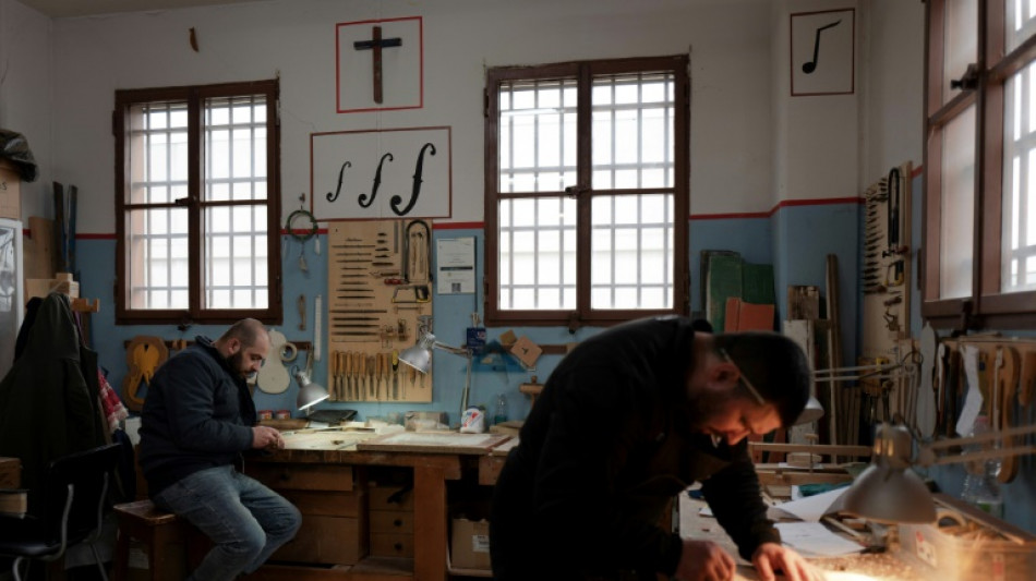 Del mar a La Scala de Mil&aacute;n: una nueva vida para los barcos de migrantes