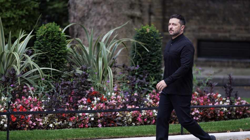 Zelensky, rifiuto di Mosca al cessate il fuoco complica le cose